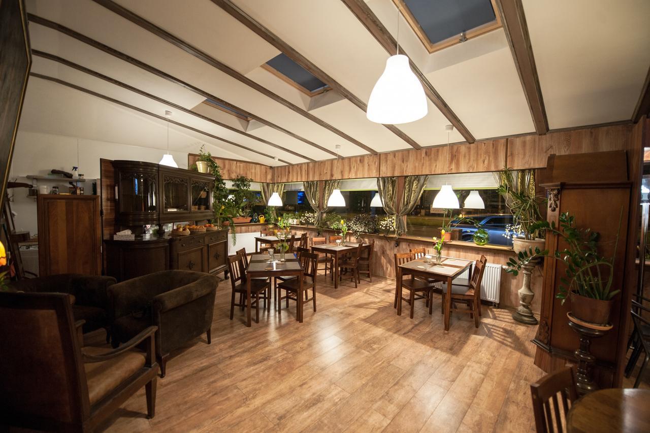 Hotel Villa Rezydent 弗罗茨瓦夫 外观 照片