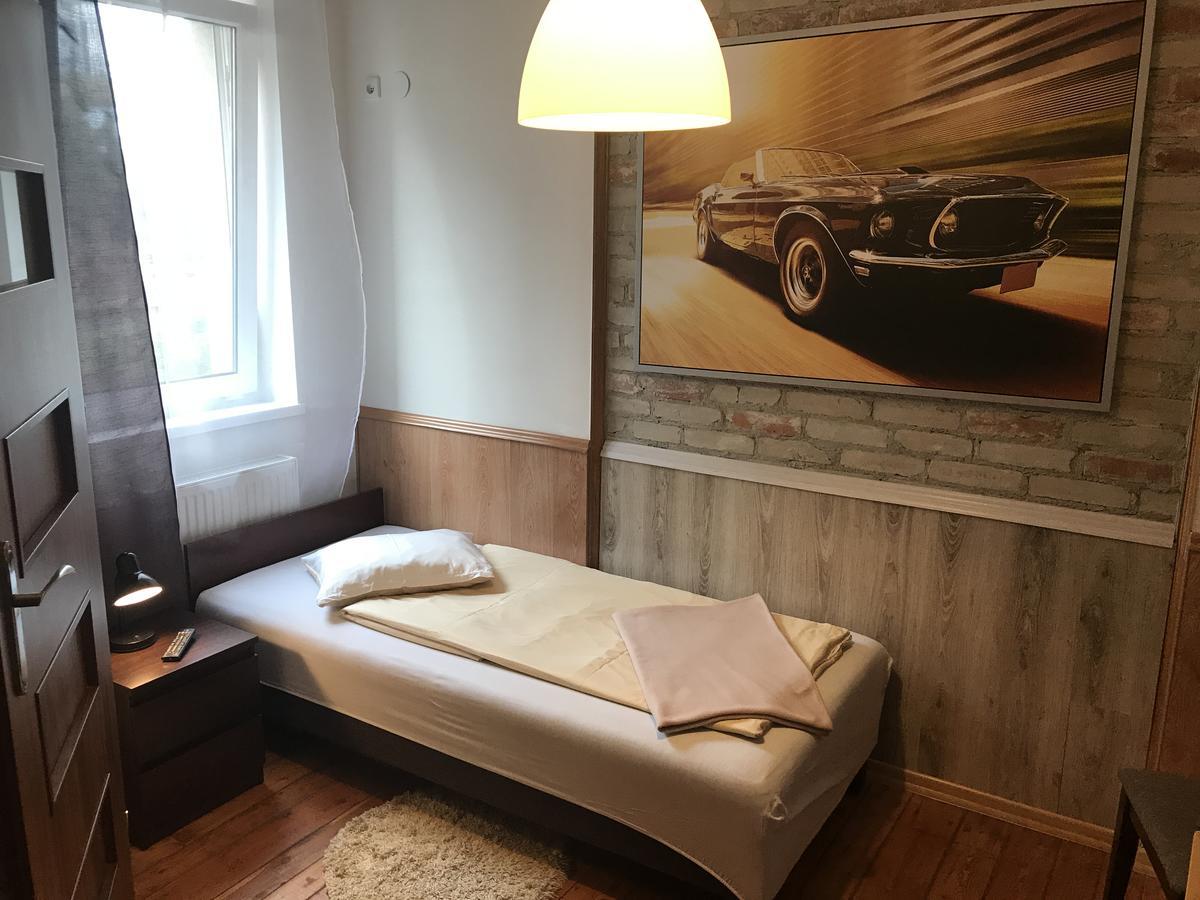 Hotel Villa Rezydent 弗罗茨瓦夫 外观 照片