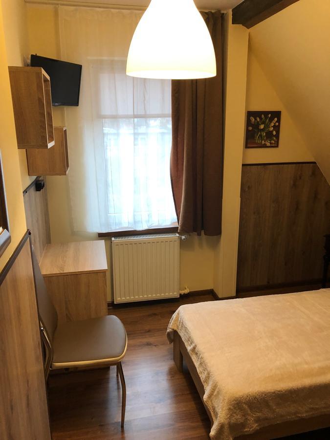 Hotel Villa Rezydent 弗罗茨瓦夫 外观 照片
