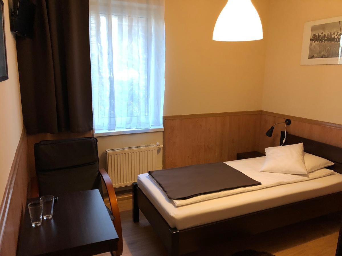 Hotel Villa Rezydent 弗罗茨瓦夫 外观 照片