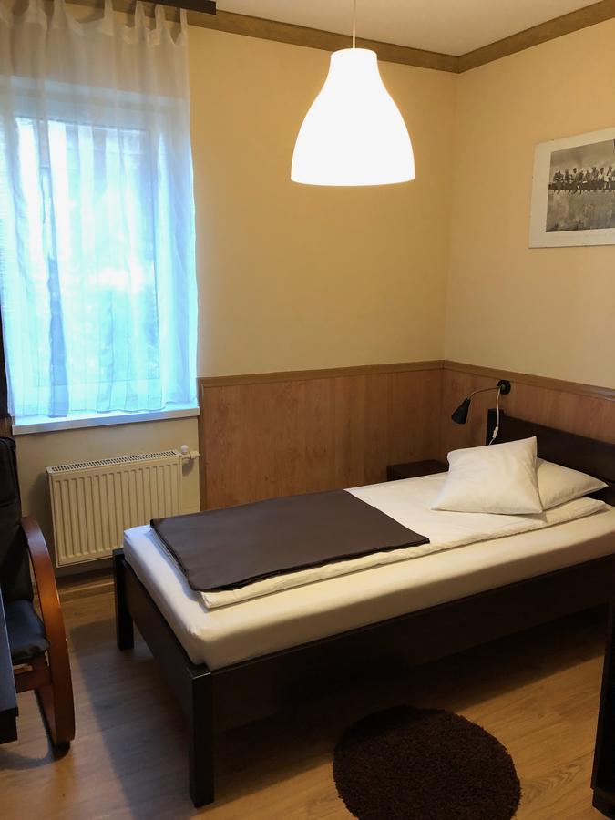 Hotel Villa Rezydent 弗罗茨瓦夫 外观 照片