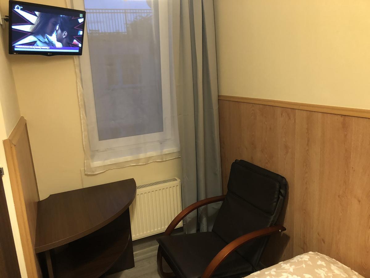 Hotel Villa Rezydent 弗罗茨瓦夫 外观 照片