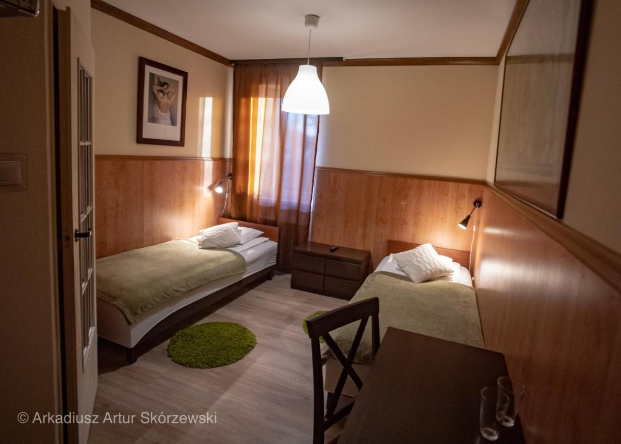 Hotel Villa Rezydent 弗罗茨瓦夫 外观 照片